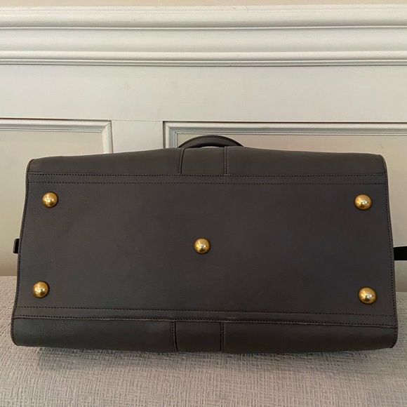 Saint Laurent Caba bag - Picture 9 of 17